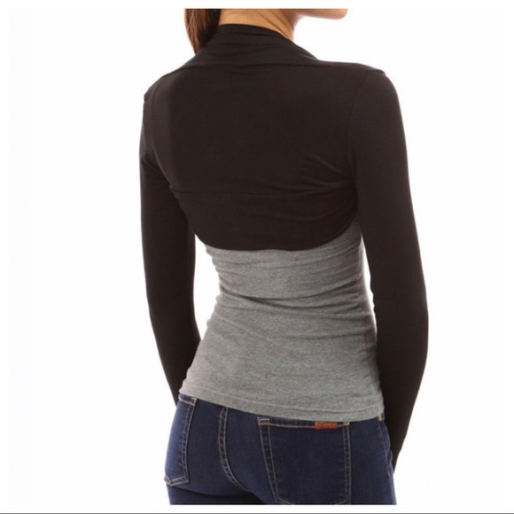 ✨BEST SELLING ✨BLACK MUST HAVE LONG SLEEVES SHRUG - Picture 5 of 7